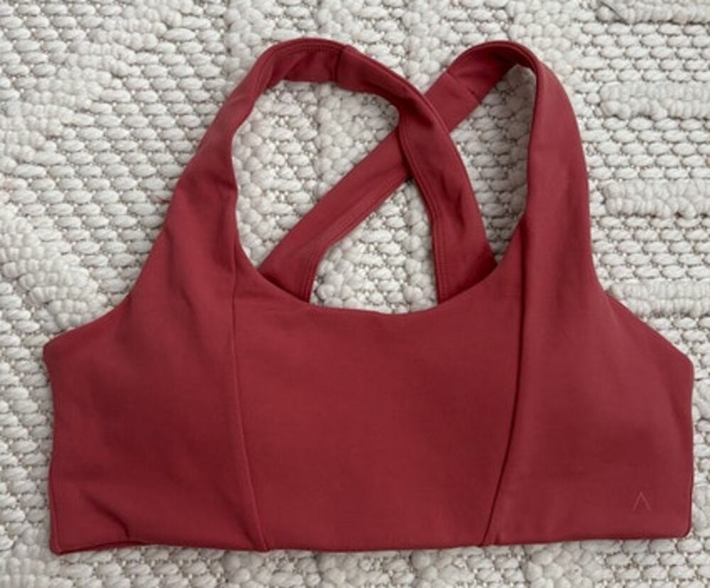 NWOT Acta Crossback Sports Bra Size Small